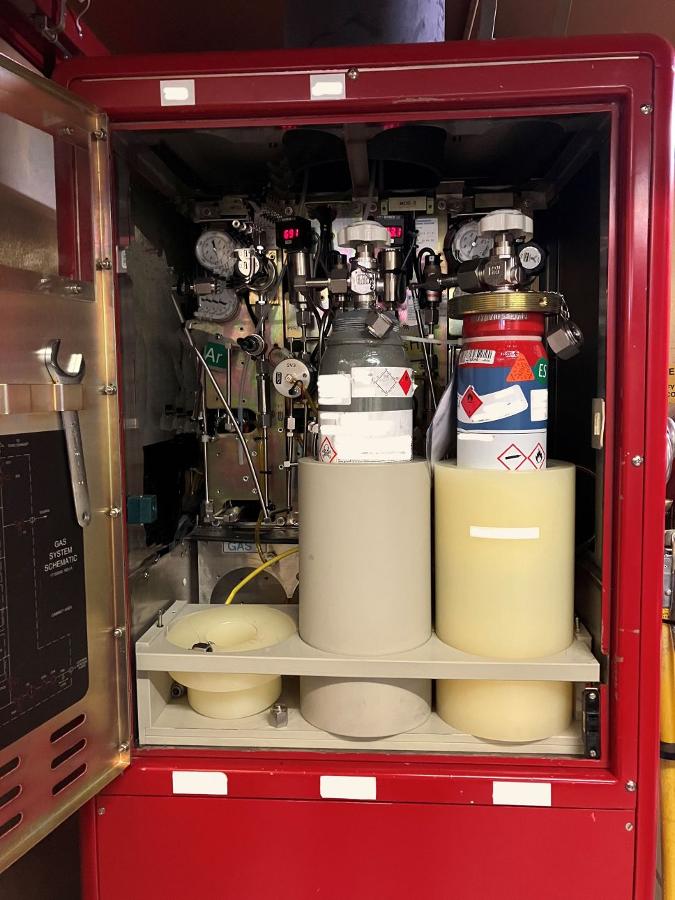 https://www.4semi.com/clientresources/84219/84223/28/76128/267500-5-gasbox_mod.JPG