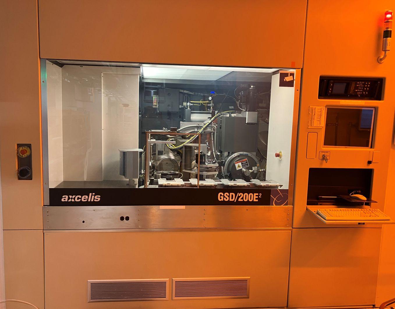 https://www.4semi.com/clientresources/84219/84223/28/76128/267500-a-front_cleanroom.JPG