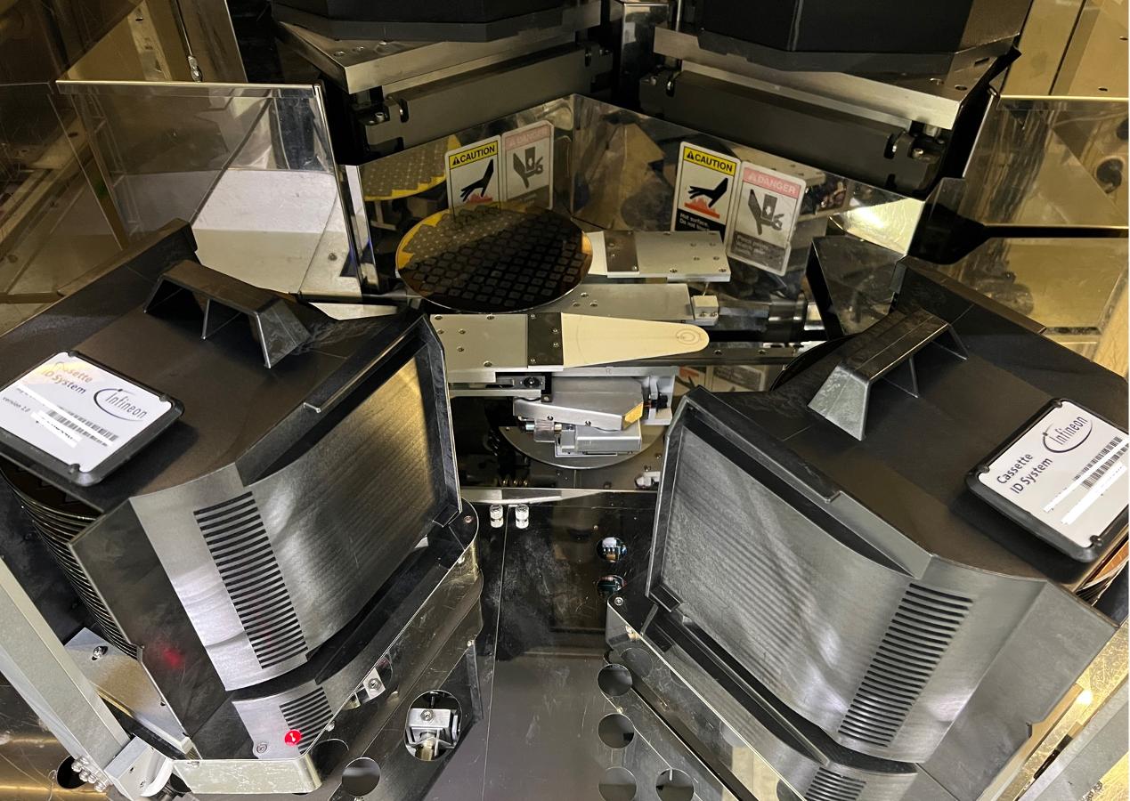 https://www.4semi.com/clientresources/84219/84223/36/77436/267620-7-F200M-7D_Transport.JPG