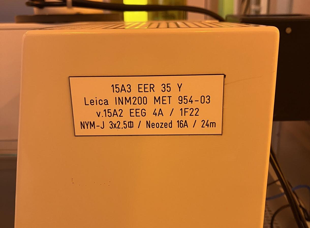 https://www.4semi.com/clientresources/84219/84223/45/345/268052-4-Leica-Typeplate-MET954-03.jpg